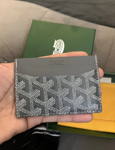 Pre-owned Goyard Cardholder In Gray