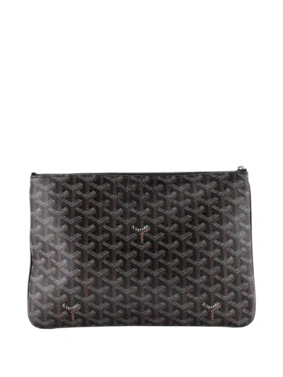 Pre-owned Goyard Senat Zip Coated Canvas Mm Pouch In Black