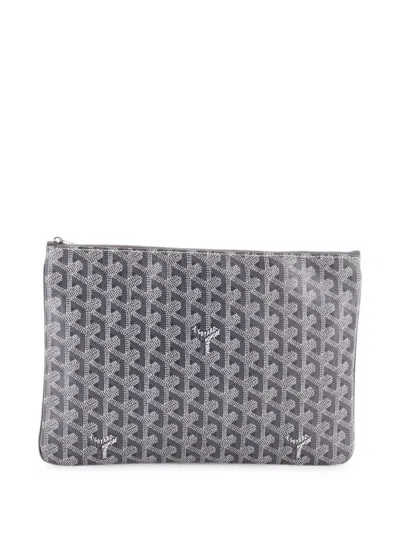 Pre-owned Goyard Senat Zip Coated Canvas Mm Pouch In Grey