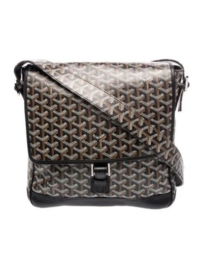 Pre-owned Goyard Ine Messenger Bag In Brown