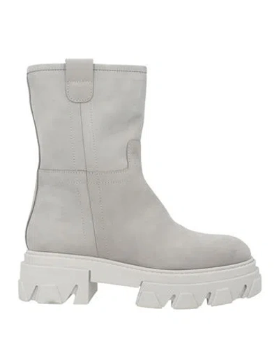 G.p. Per Noy Bologna G. P. Per Noy Bologna Woman Ankle Boots Light Grey Size 8 Soft Leather