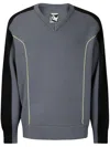 Gr10k Piping V-neck In Grey