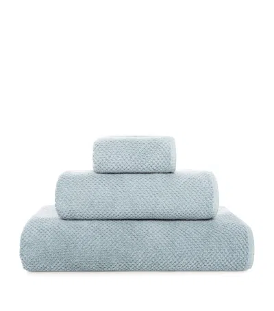 Graccioza Bee Waffle Extra-large Hand Towel In Blue