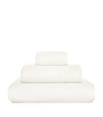 Graccioza Bee Waffle Extra-large Hand Towel In White