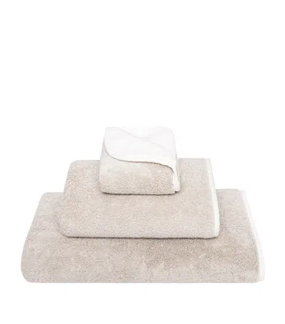 Graccioza Bicolore Bath Towel In Neutral