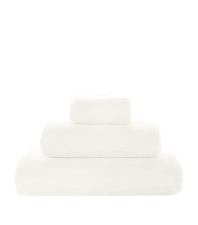 Graccioza Cotton Pearls Bath Towel In White