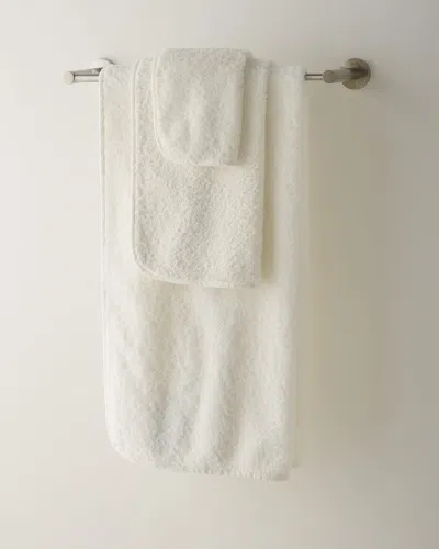 Graccioza Grand Egoist Bath Towel In White