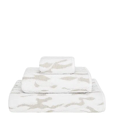 Graccioza Stratus Bath Sheet In Neutral