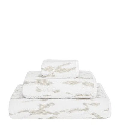 Graccioza Stratus Bath Towel In Neutral