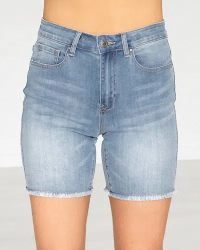 Grace & Lace Non-distressed 7" Shorts In Light Midwash In Blue