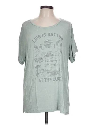 Pre-owned Grace & Lace Short Sleeve T-shirt In Green