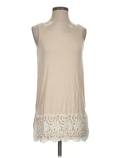 Pre-owned Grace & Lace Sleeveless T-shirt In Tan