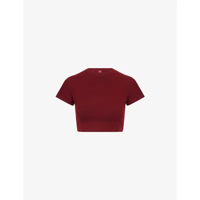 Gracejacob Womens Maroon Round-neck Short-sleeves Jersey Cropped Top In Burgundy