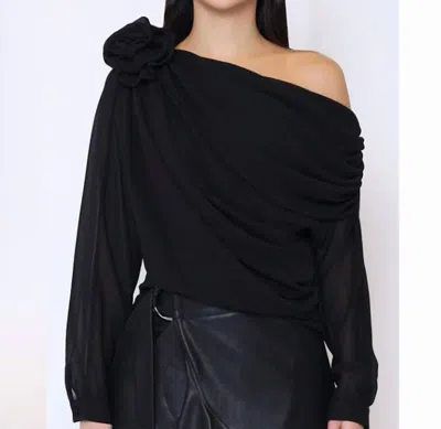 Gracia Flower Top In Black