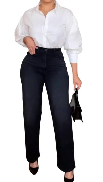 Gracia Pearl Collar Top In White