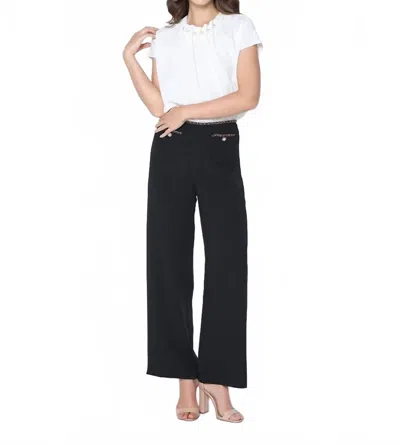 Gracia Pearl Embellished Top In White In Multi