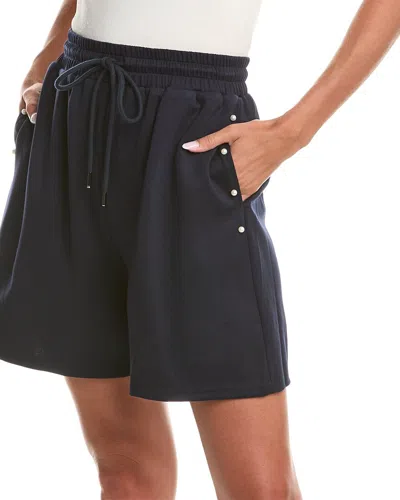 Gracia Short In Black