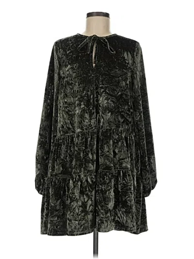 Pre-owned Grade & Gather Casual Dress In Green