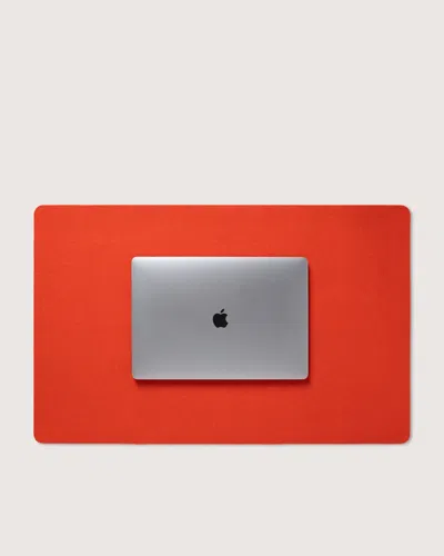 Graf & Lantz Mosen Merino Wool Large Desk Pad In Red