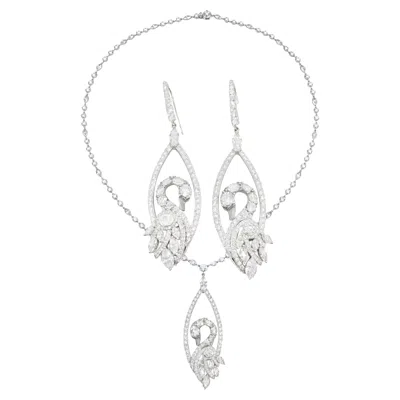 Pre-owned Graff 18k White Gold 18.4 Carat Diamond Swan Necklace & Earrings Suite