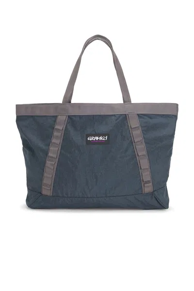 Gramicci Climbing Tote In Navy