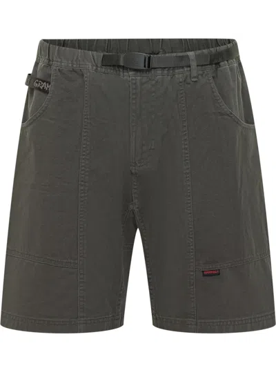 Gramicci Men Dark Grey Solid Shorts In Gray