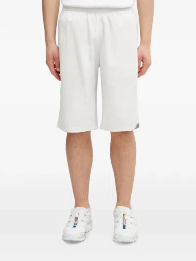 Gramicci Elasticated Logo-patch Shorts In White
