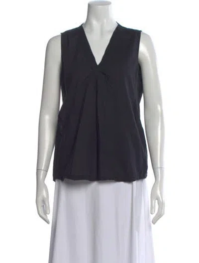 Pre-owned Gran Sasso V-neck Sleeveless Top In Black