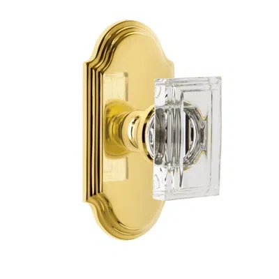 Grandeur Arc Short Plate With Carré Crystal Knob In Lifetime Brass