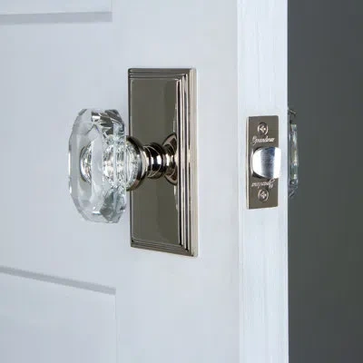 Grandeur Carré Plate Passage With Baguette Crystal Door Knob In Satin Nickel