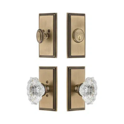 Grandeur Carre Short Plate Entry Set With Biarritz Crystal Knob In Vintage Brass In Gold