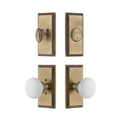 Grandeur Carre Short Plate Entry Set With Hyde Park Knob In Gold