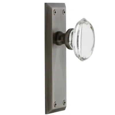 Grandeur Fifth Avenue Plate Privacy With Provence Crystal Door Knob In Antique Pewter