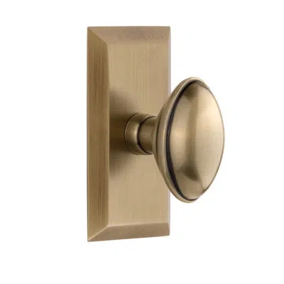 Grandeur Fifth Avenue Short Plate With Eden Prairie Knob In Vintage Brass