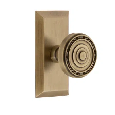 Grandeur Fifth Avenue Short Plate With Soleil Knob In Vintage Brass