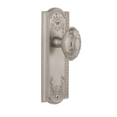 Grandeur Parthenon Plate Double Dummy With Grande Victorian Door Knob In Satin Nickel