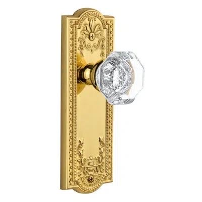 Grandeur Parthenon Plate Passage With Chambord Crystal Door Knob In Polished Brass