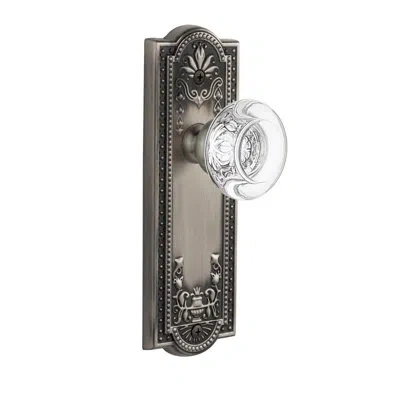 Grandeur Parthenon Plate Privacy With Bordeaux Crystal Door Knob In Antique Pewter