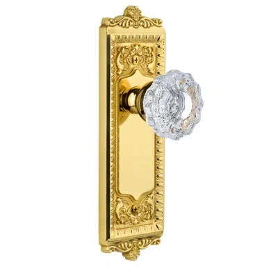 Grandeur Windsor Plate Privacy With Versailles Crystal Door Knob In Polished Brass
