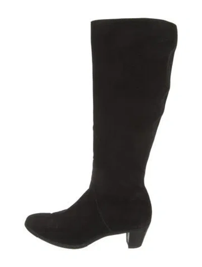 Pre-owned Gravati Suede Boots In Black