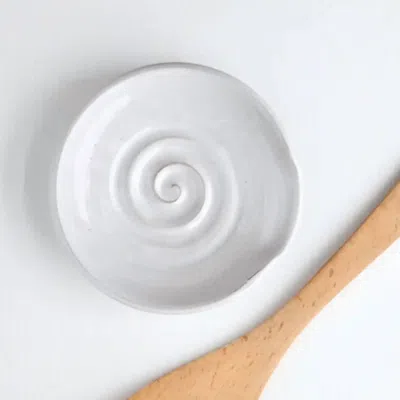 Gravesco Pottery Ceramic Spoon Rest In White