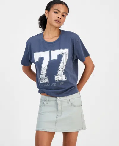 Grayson Threads, The Label Juniors' Ny 77 Graphic T-shirt In Gray