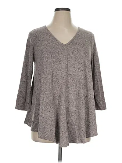 Pre-owned Green Envelope 3/4 Sleeve T-shirt In Gray