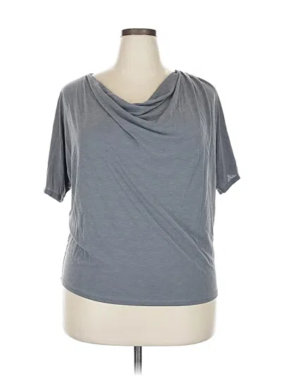 Pre-owned Green Envelope Short Sleeve T-shirt In Gray