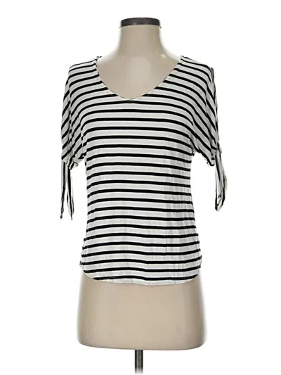 Pre-owned Green Envelope Short Sleeve T-shirt In Ivory