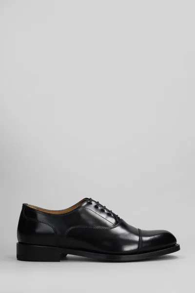 Green George Lace Up Shoes In Black Leather