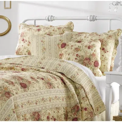 Greenland Home Fashions Antique Rose Cotton Reversible Quilt Set With Throw Pillows In Beige