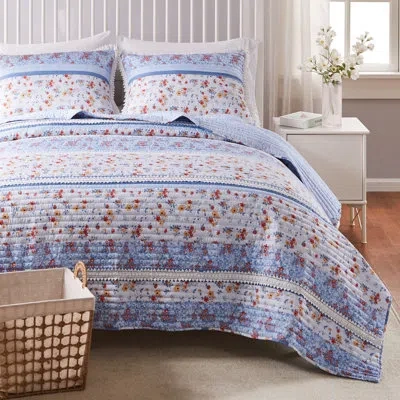 Greenland Home Fashions Betty Crochet Reversible Quilt Set In Blue;white;red