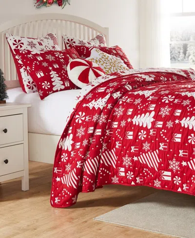 Greenland Home Fashions Greenland Home Peppermint Party Holiday Coverlet Sets In Red