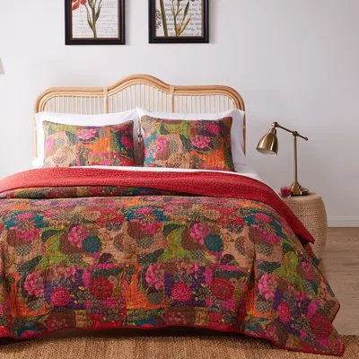 Greenland Home Fashions Jewel Boho Patchwork Print Quilt Set With Throw Pillows In Red